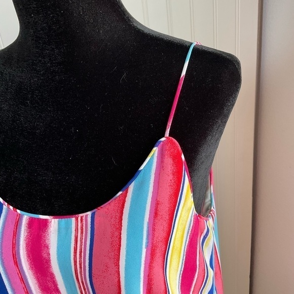 ALYA Striped Dress. - Picture 2 of 4